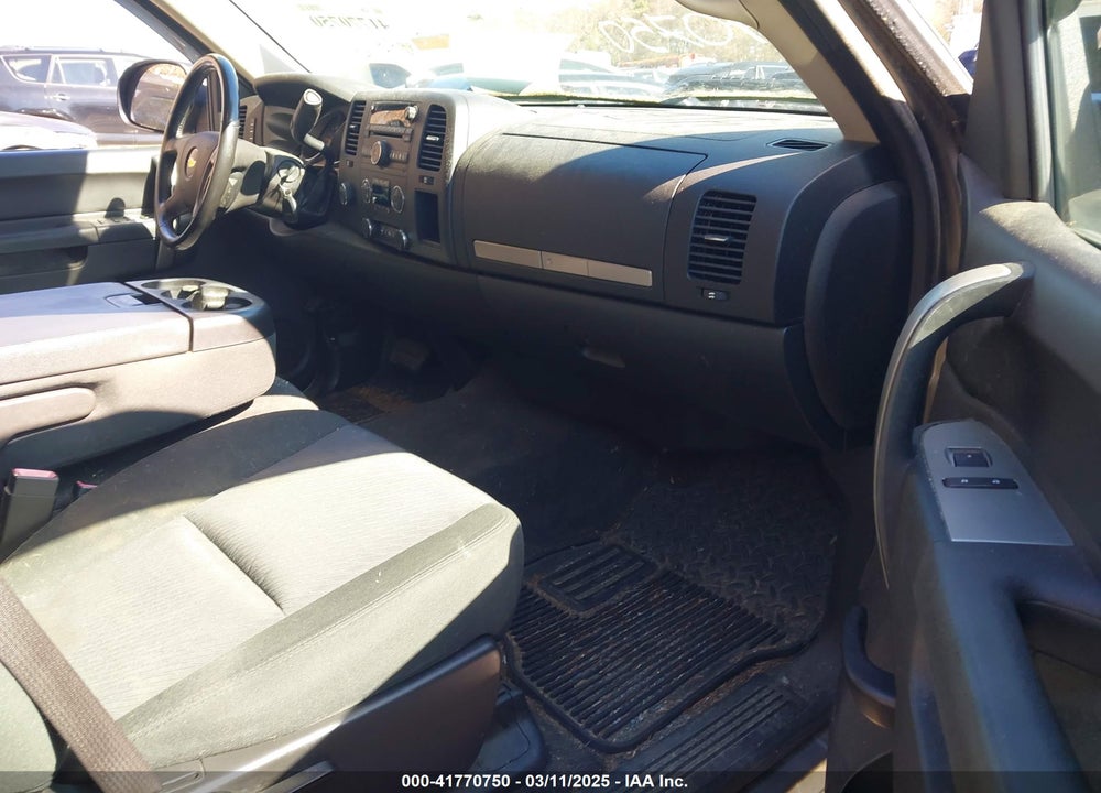 2013 CHEVROLET SILVERADO 1500 VIN: 3GCPKSE75DG248661