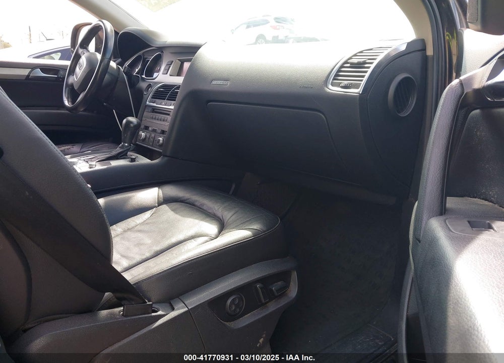 2008 AUDI Q7 VIN: WA1AY74L18D003210