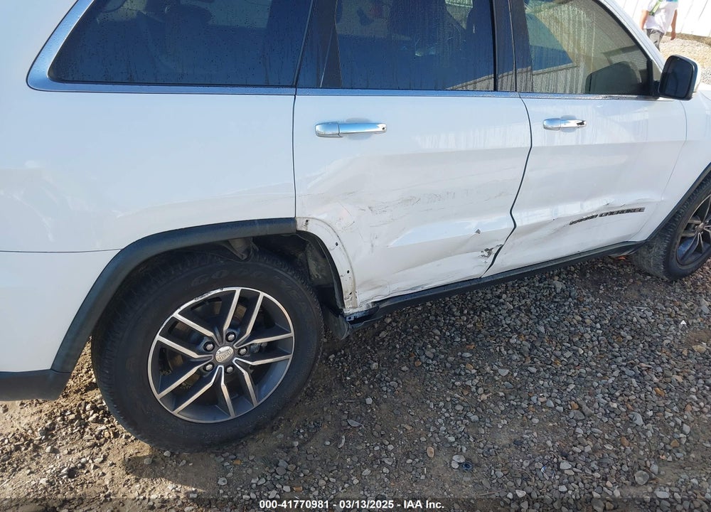 2017 JEEP GRAND CHEROKEE VIN: 1C4RJEBG7HC636260