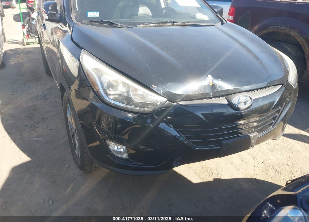 2015 HYUNDAI TUCSON VIN: KM8JUCAG5FU077238