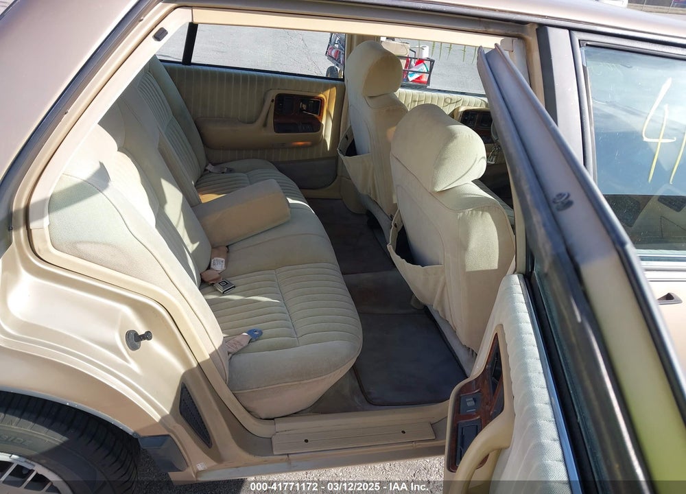 1987 PONTIAC BONNEVILLE VIN: 1G2HZ5136HW221579