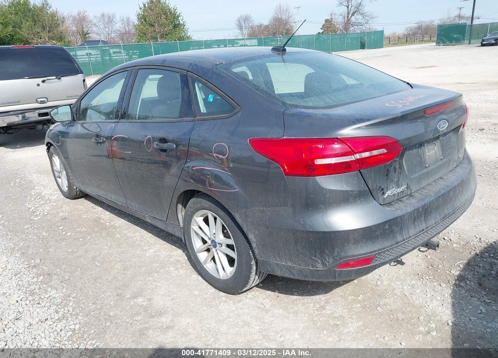 2017 FORD FOCUS VIN: 1FADP3F24HL243608