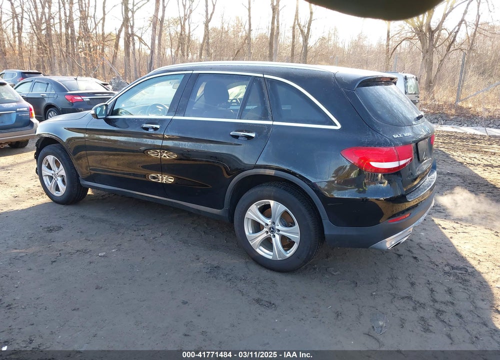 2018 MERCEDES-BENZ GLC VIN: WDC0G4KB6JV099259