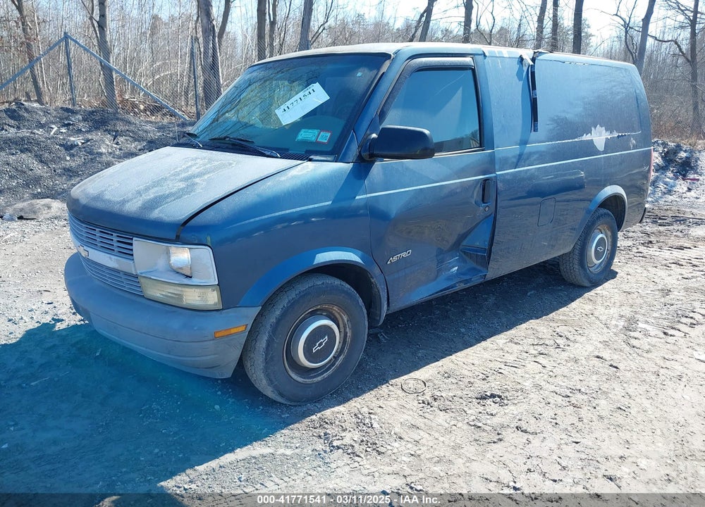 1998 CHEVROLET ASTRO VIN: 1GCDM19W1WB194599