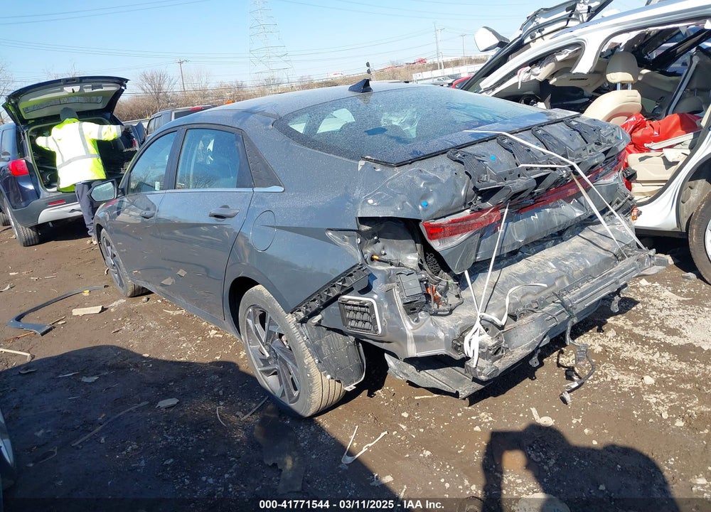 2024 HYUNDAI ELANTRA VIN: KMHLS4DG4RU678712