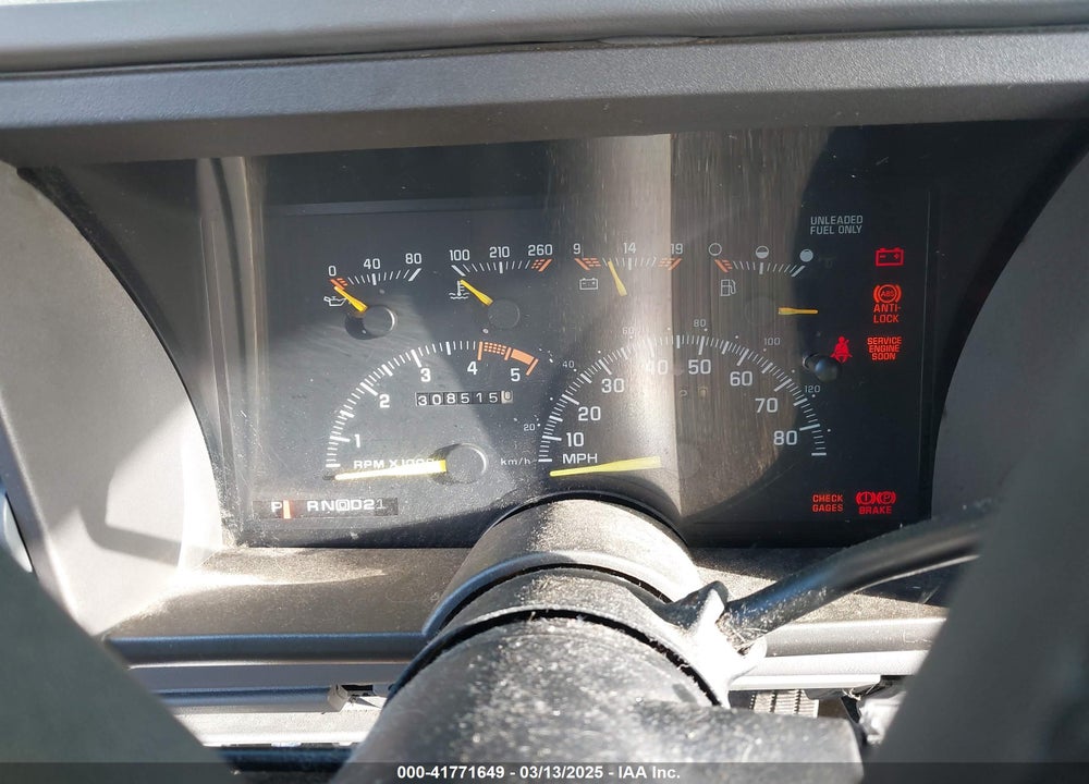 1994 CHEVROLET BLAZER VIN: 1GNEK18K4RJ325485