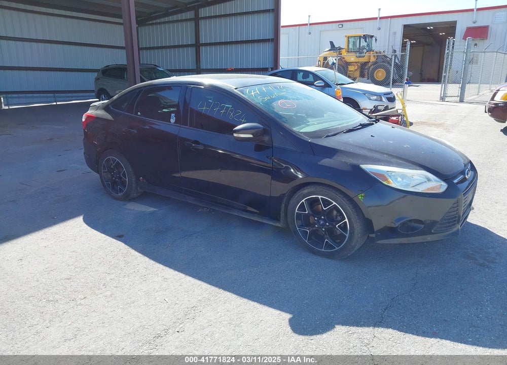 2014 FORD FOCUS SE VIN: 1FADP3F23EL355117