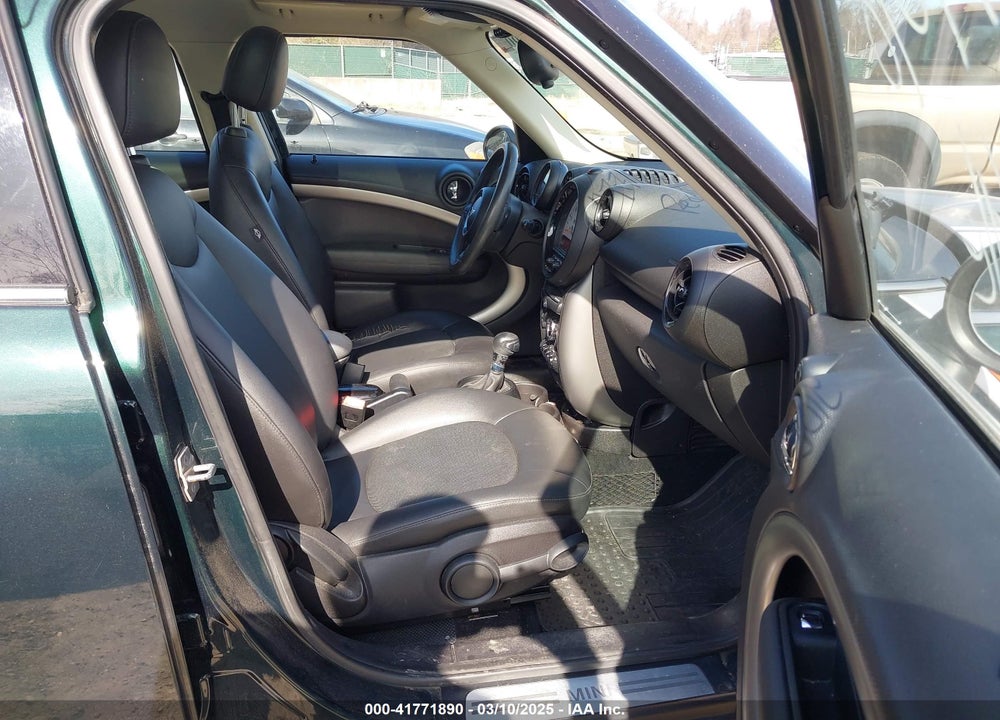 2013 MINI COUNTRYMAN COOPER VIN: WMWZB3C57DWR35414