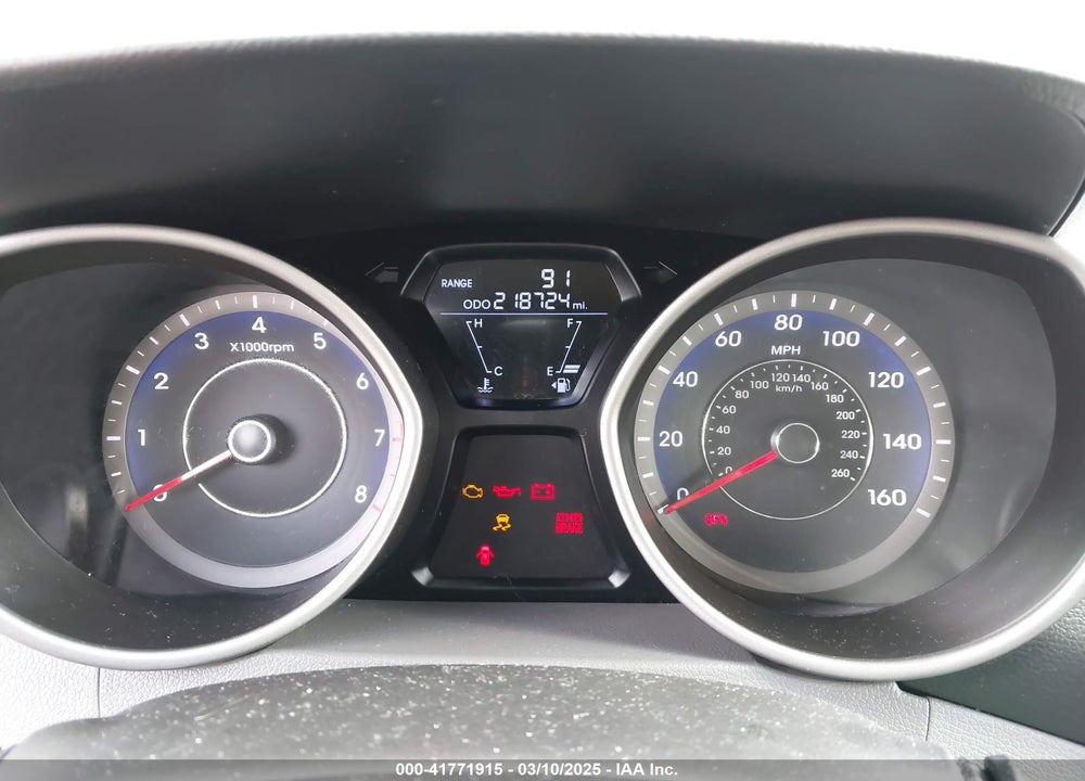 2013 HYUNDAI ELANTRA VIN: KMHDH4AE4DU740074