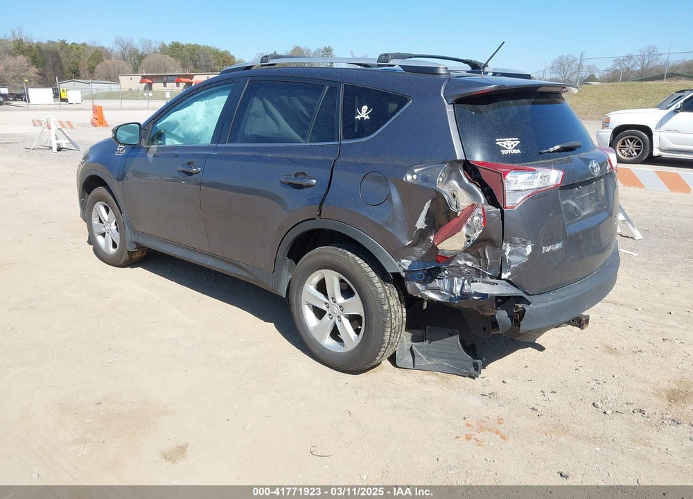2014 TOYOTA RAV4 VIN: 2T3RFREV7EW138037
