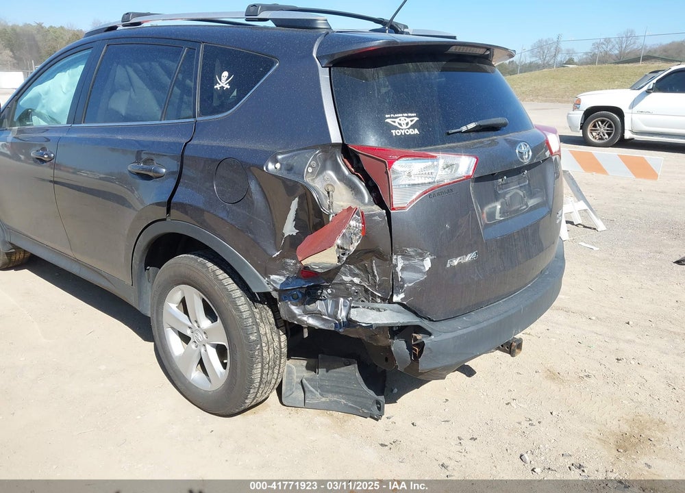 2014 TOYOTA RAV4 VIN: 2T3RFREV7EW138037