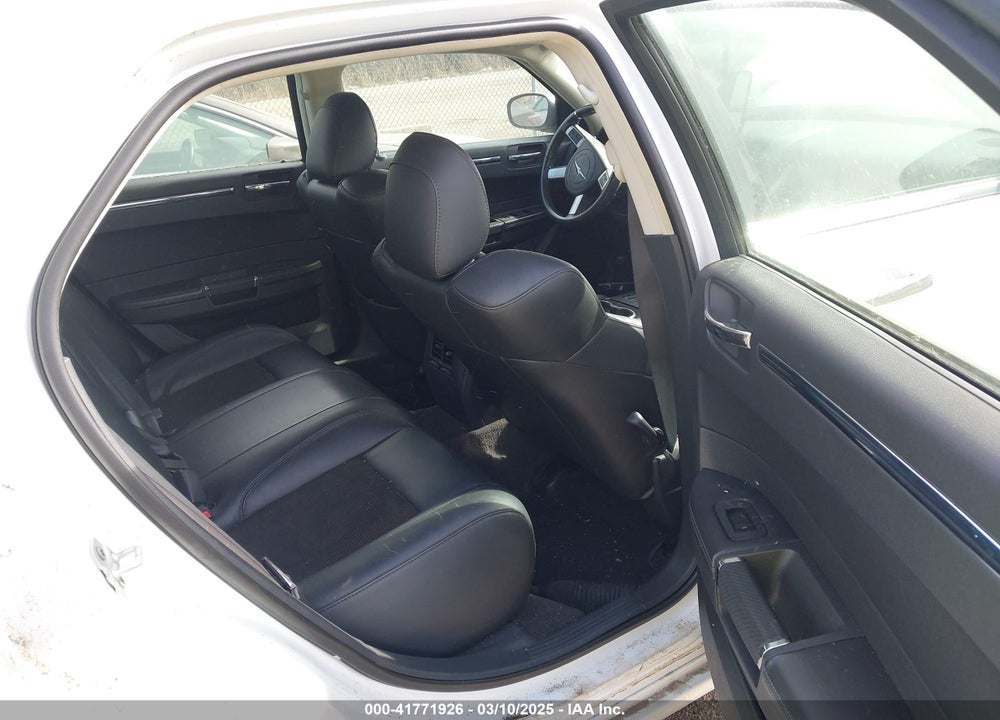 2010 CHRYSLER 300C VIN: 2C3CA9CT7AH273085