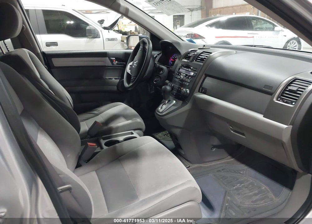 2011 HONDA CR-V VIN: 3CZRE4H55BG700606