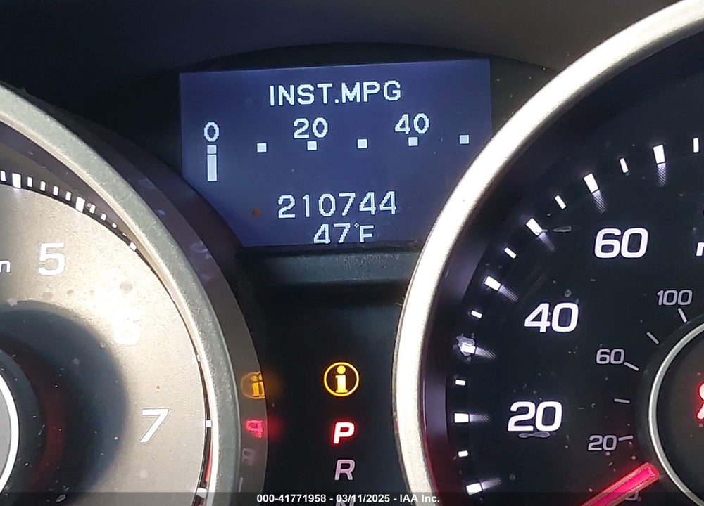 2011 ACURA TL VIN: 19UUA9F57BA000145