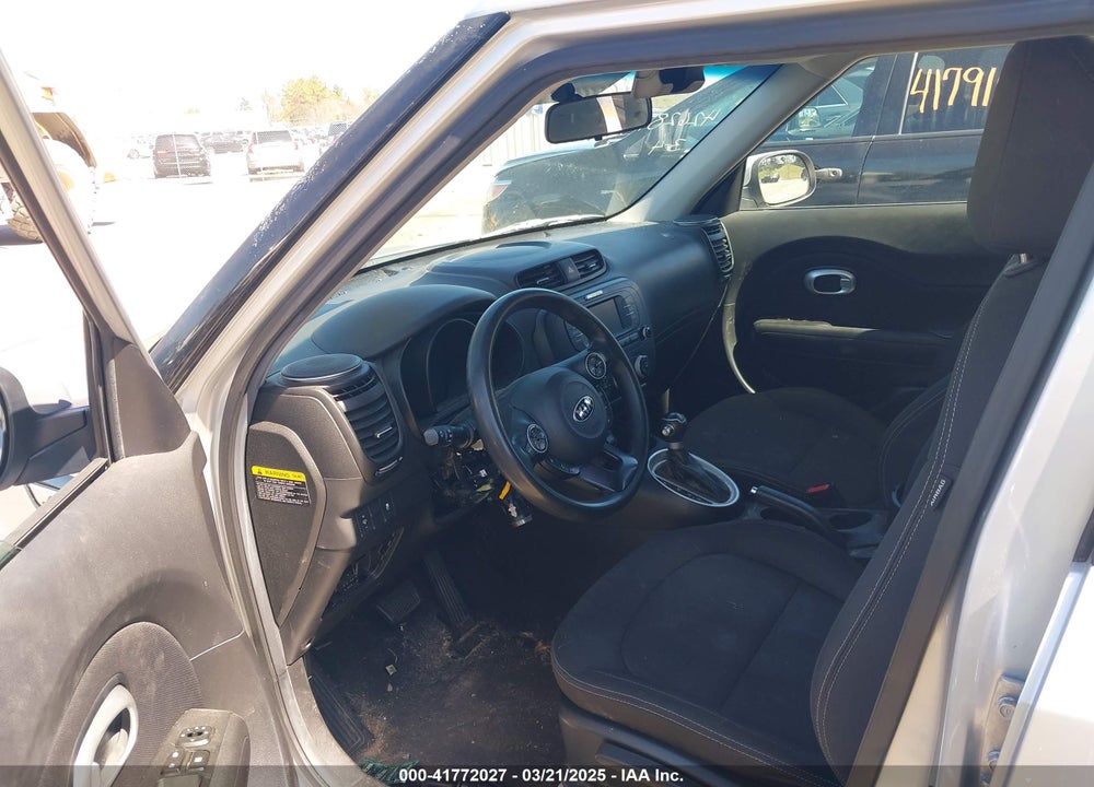 2017 KIA SOUL VIN: KNDJN2A27H7470191