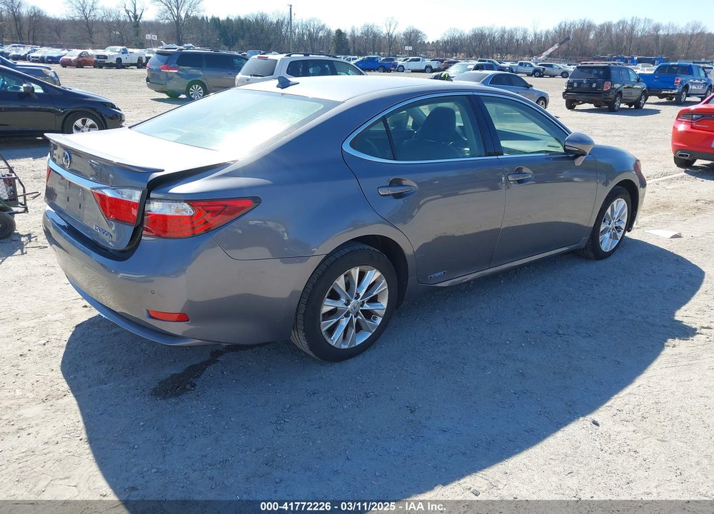 2014 LEXUS ES 300H VIN: JTHBW1GG6E2071083