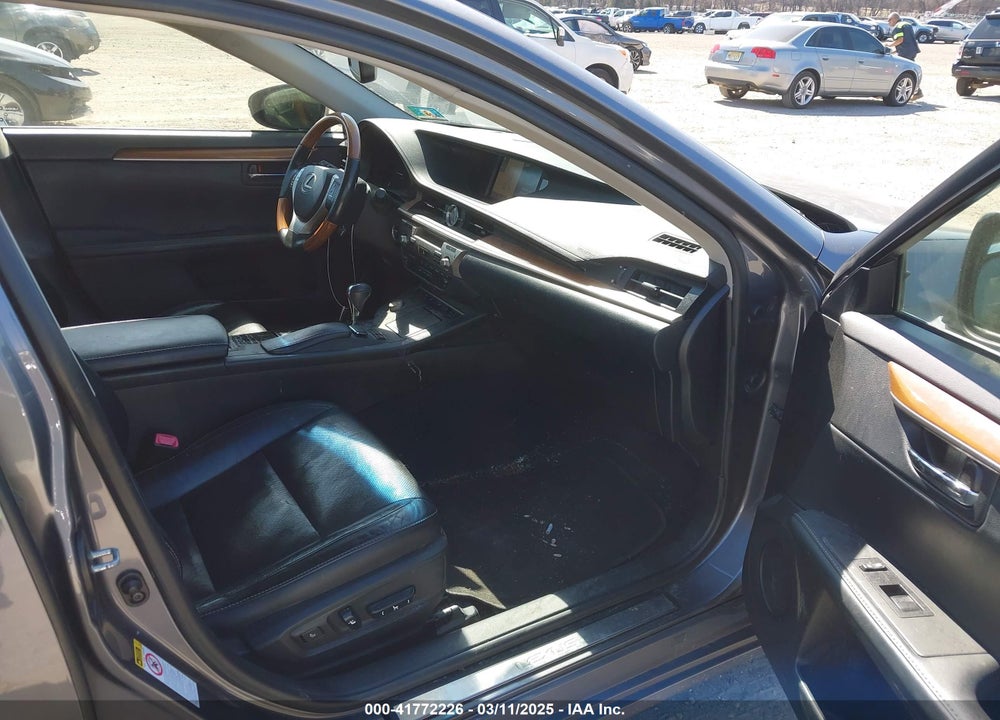 2014 LEXUS ES 300H VIN: JTHBW1GG6E2071083