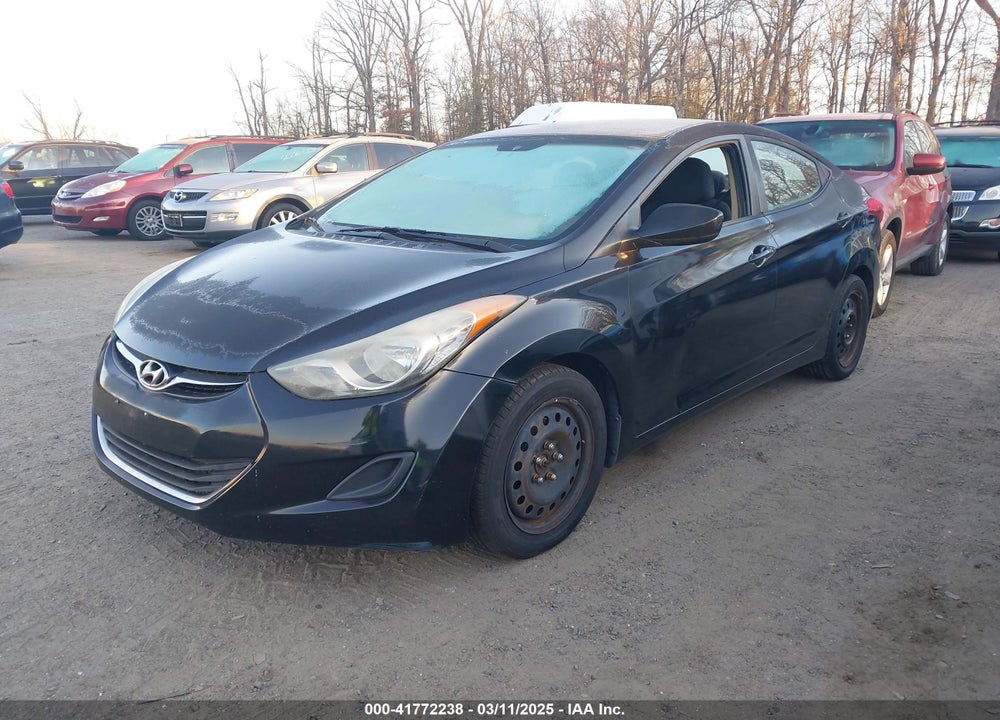 2012 HYUNDAI ELANTRA VIN: 5NPDH4AE1CH135202