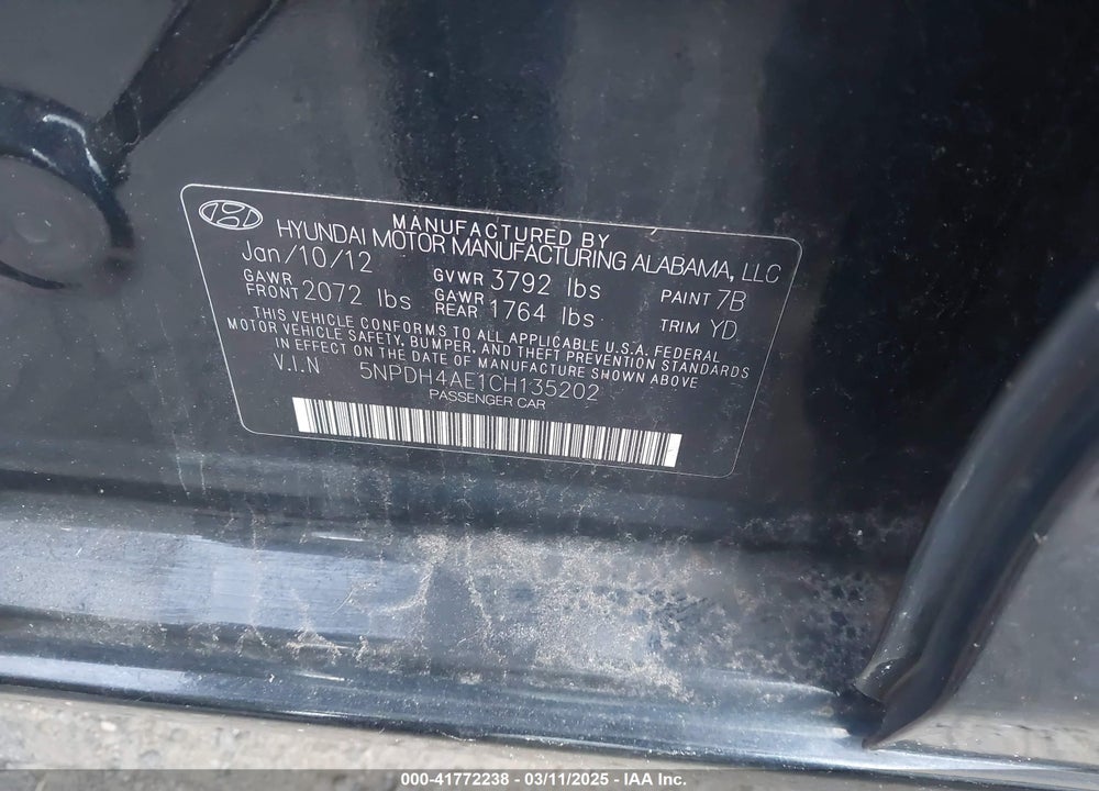 2012 HYUNDAI ELANTRA VIN: 5NPDH4AE1CH135202