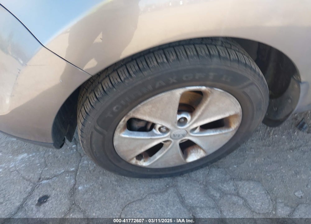 2016 KIA SOUL VIN: KNDJN2A22G7270981