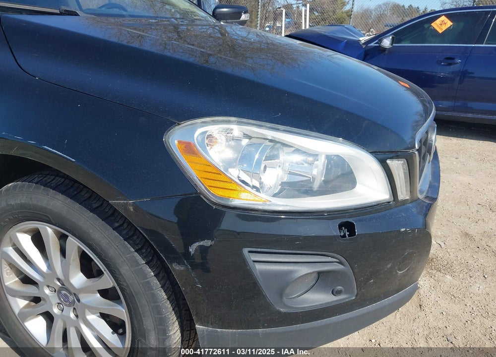 2010 VOLVO XC60 VIN: YV4992DZXA2101986