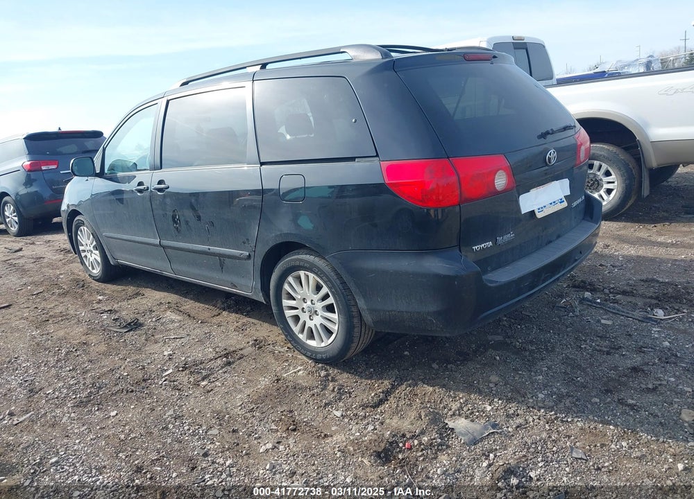 2008 TOYOTA SIENNA VIN: 5TDZK22C28S202058