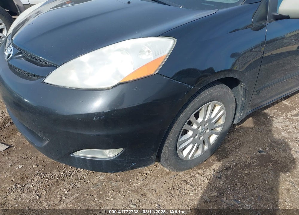 2008 TOYOTA SIENNA VIN: 5TDZK22C28S202058