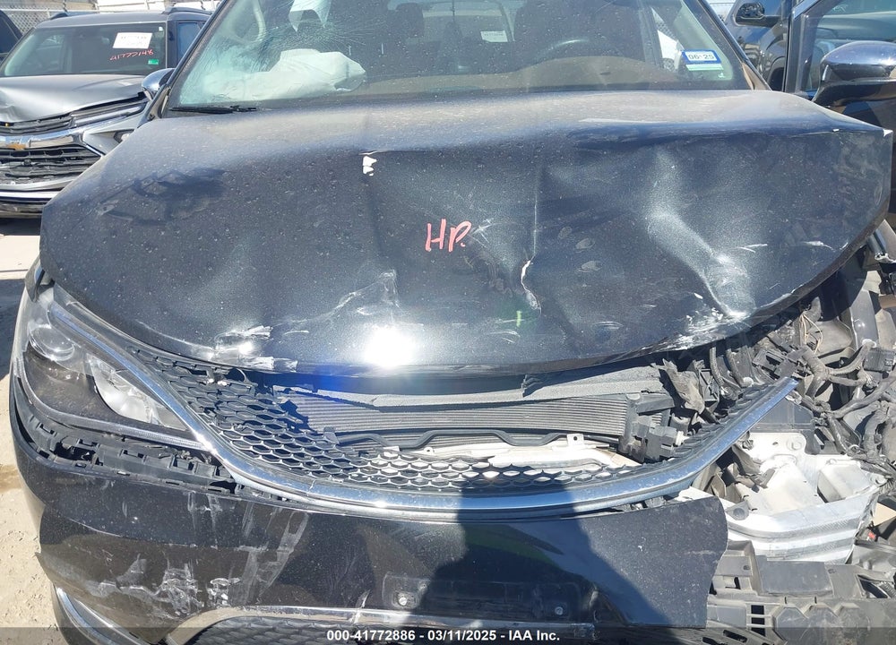 2018 CHRYSLER PACIFICA LIMITED VIN: 2C4RC1GG9JR149053