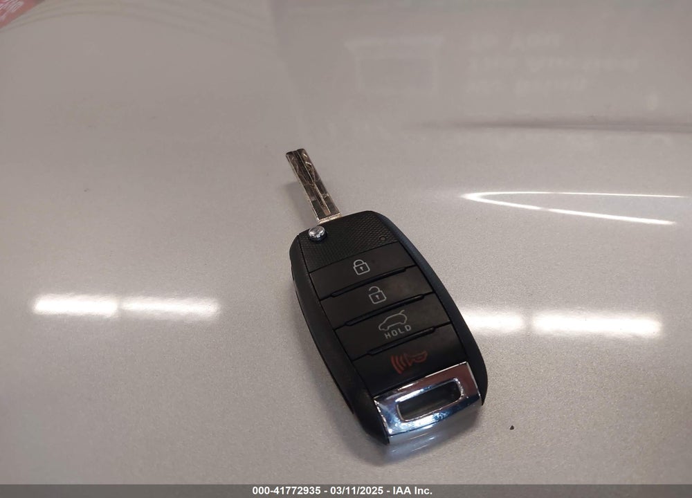 2016 KIA SOUL VIN: KNDJN2A27G7846774