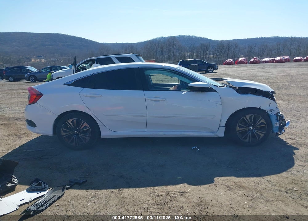 2017 HONDA CIVIC VIN: 19XFC2F72HE005897