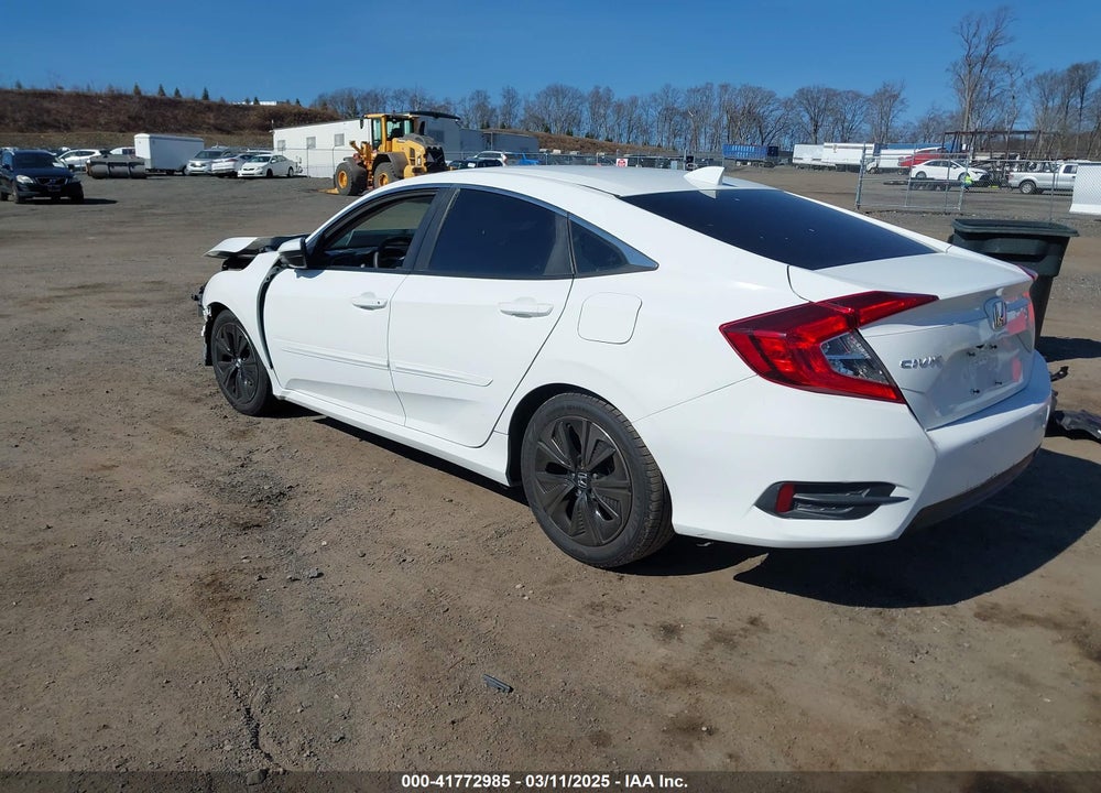 2017 HONDA CIVIC VIN: 19XFC2F72HE005897