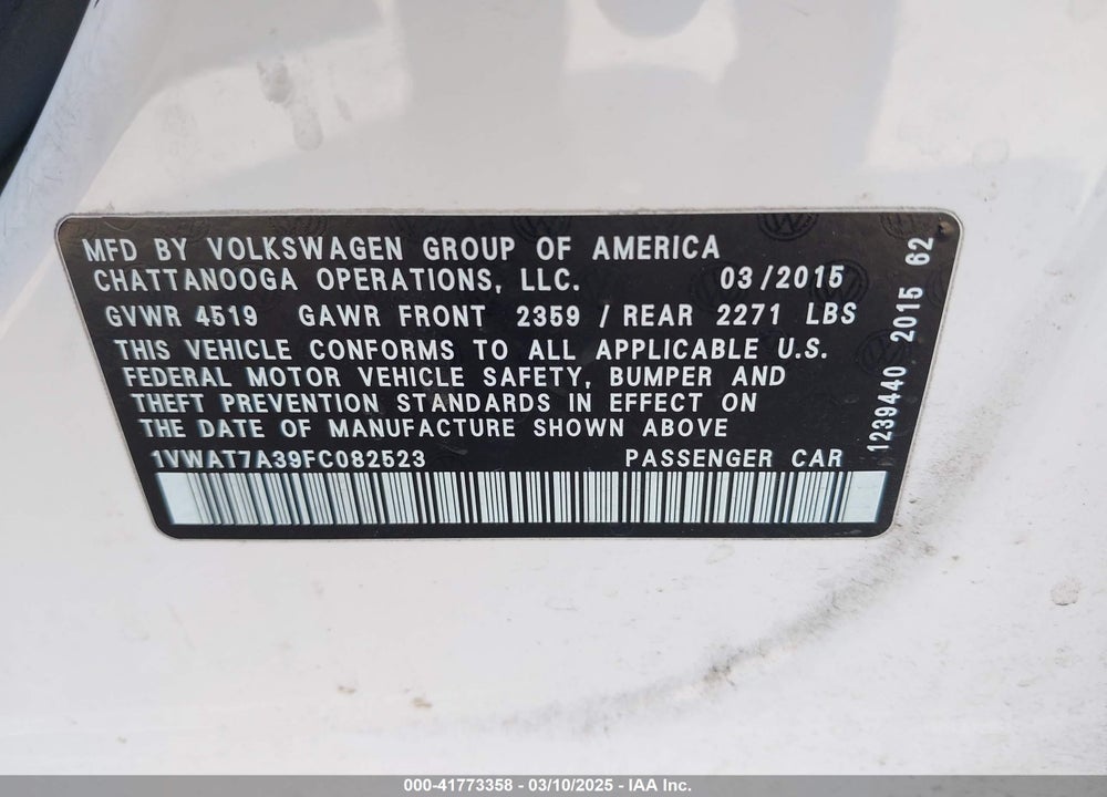 2015 VOLKSWAGEN PASSAT VIN: 1VWAT7A39FC082523