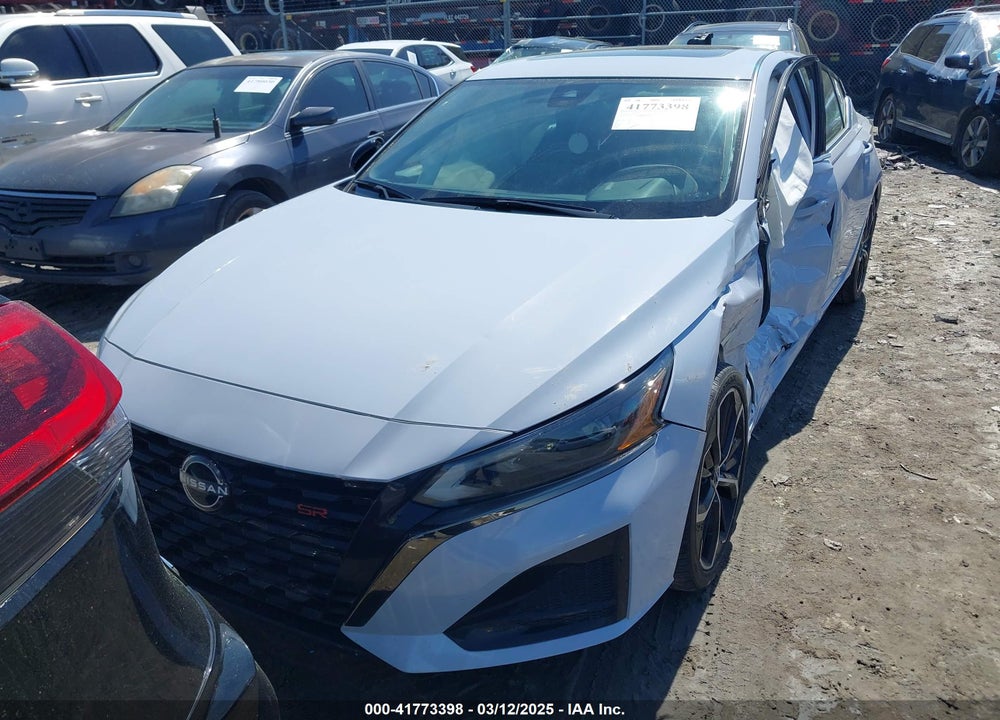 2023 NISSAN ALTIMA SR FWD VIN: 1N4BL4CV9PN340717