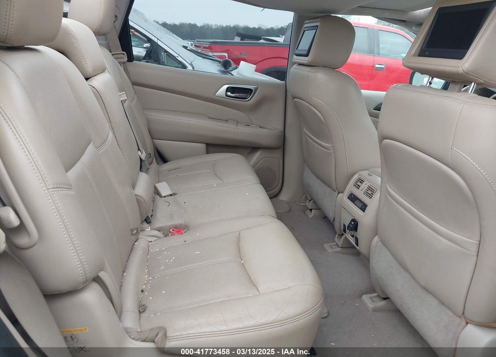 2014 NISSAN PATHFINDER VIN: 5N1AR2MN4EC683916