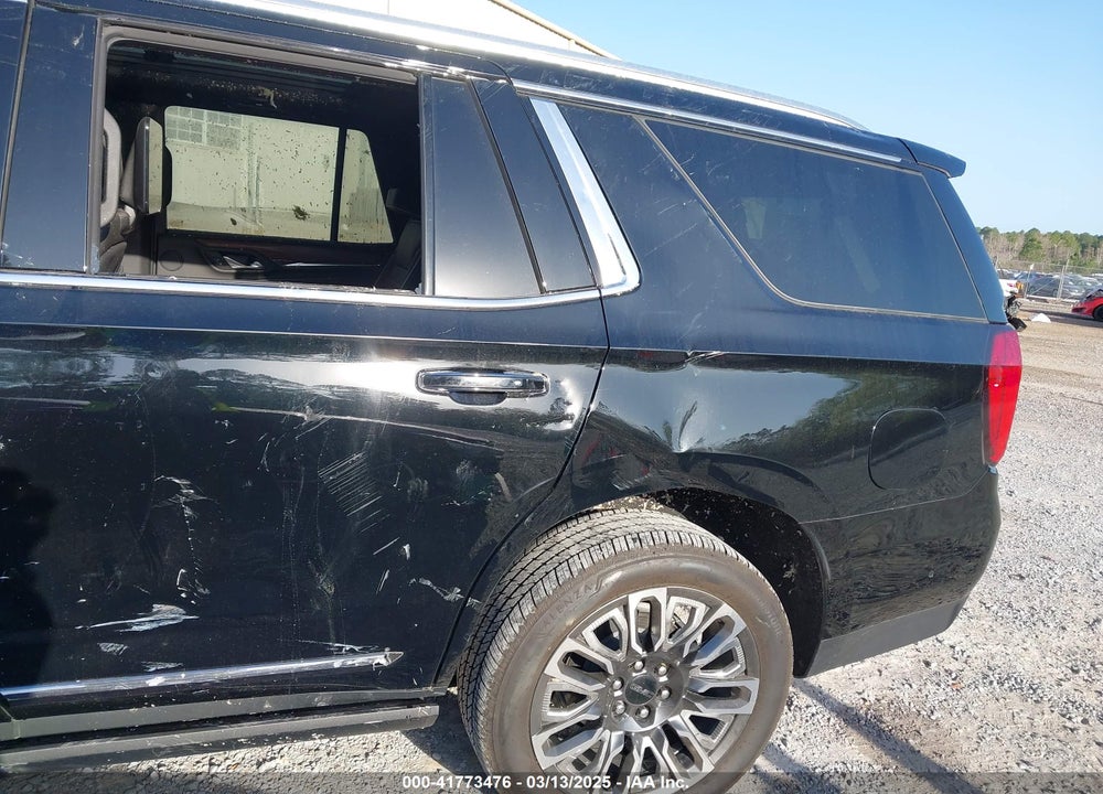 2024 GMC YUKON 4WD DENALI ULTIMATE VIN: 1GKS2EKTXRR379562