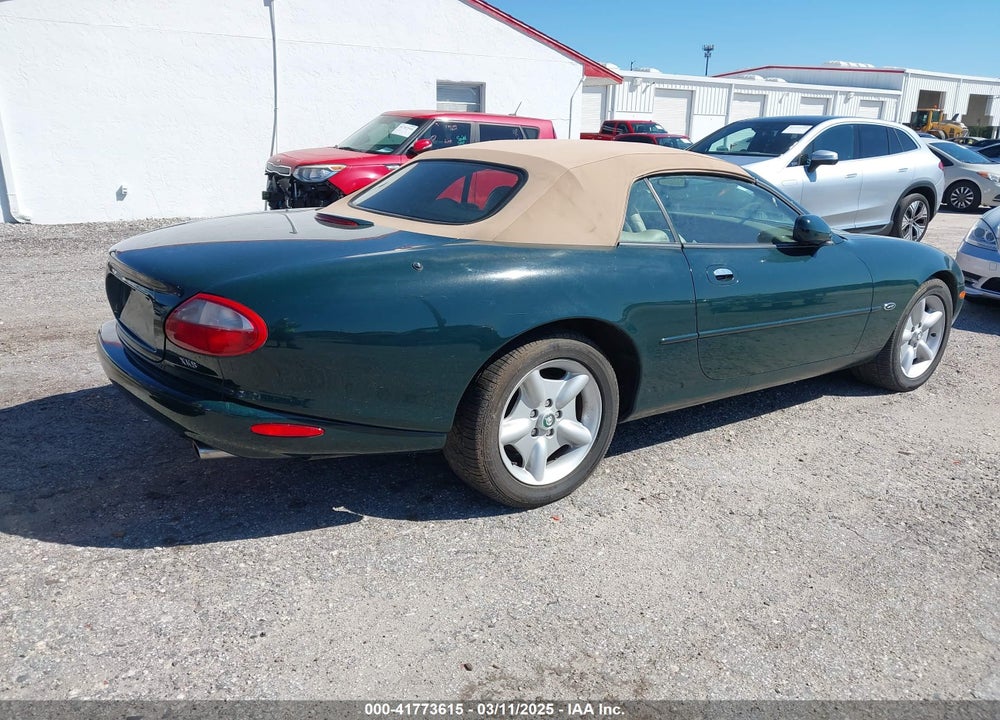 1999 JAGUAR XK8 VIN: SAJGX2044XC039936