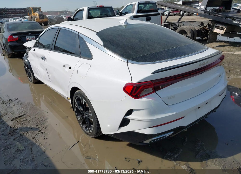 2024 KIA K5 VIN: 5XXG64J24RG238840