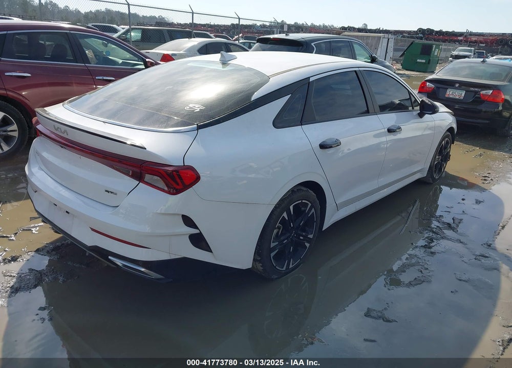 2024 KIA K5 VIN: 5XXG64J24RG238840