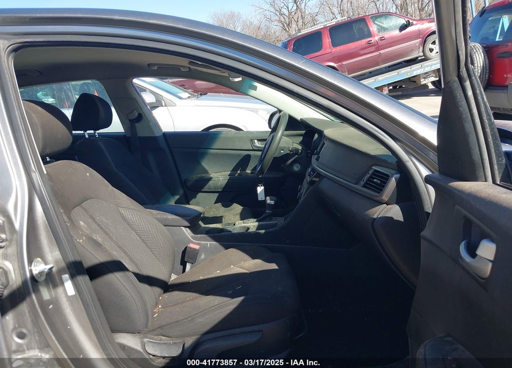 2017 KIA OPTIMA LX VIN: 5XXGT4L30HG145178