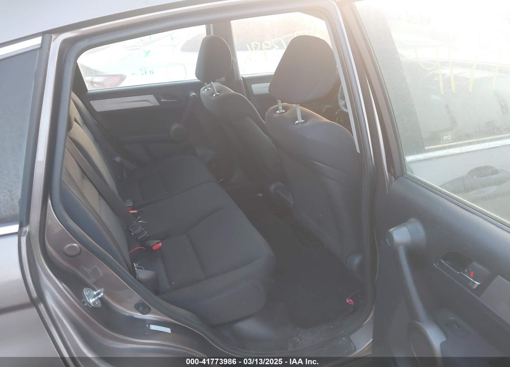 2011 HONDA CR-V LX VIN: 5J6RE4H37BL013161