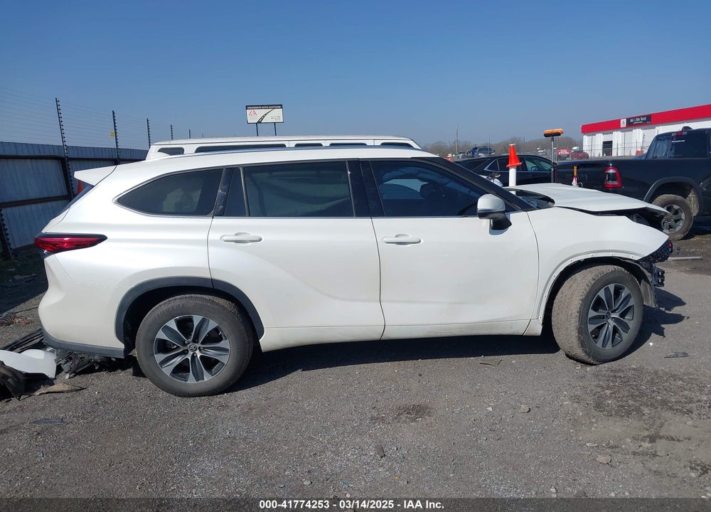 2021 TOYOTA HIGHLANDER VIN: 5TDGZRAH3MS058247
