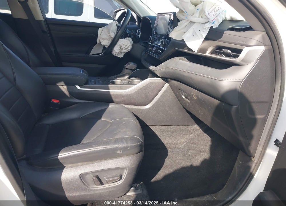 2021 TOYOTA HIGHLANDER VIN: 5TDGZRAH3MS058247