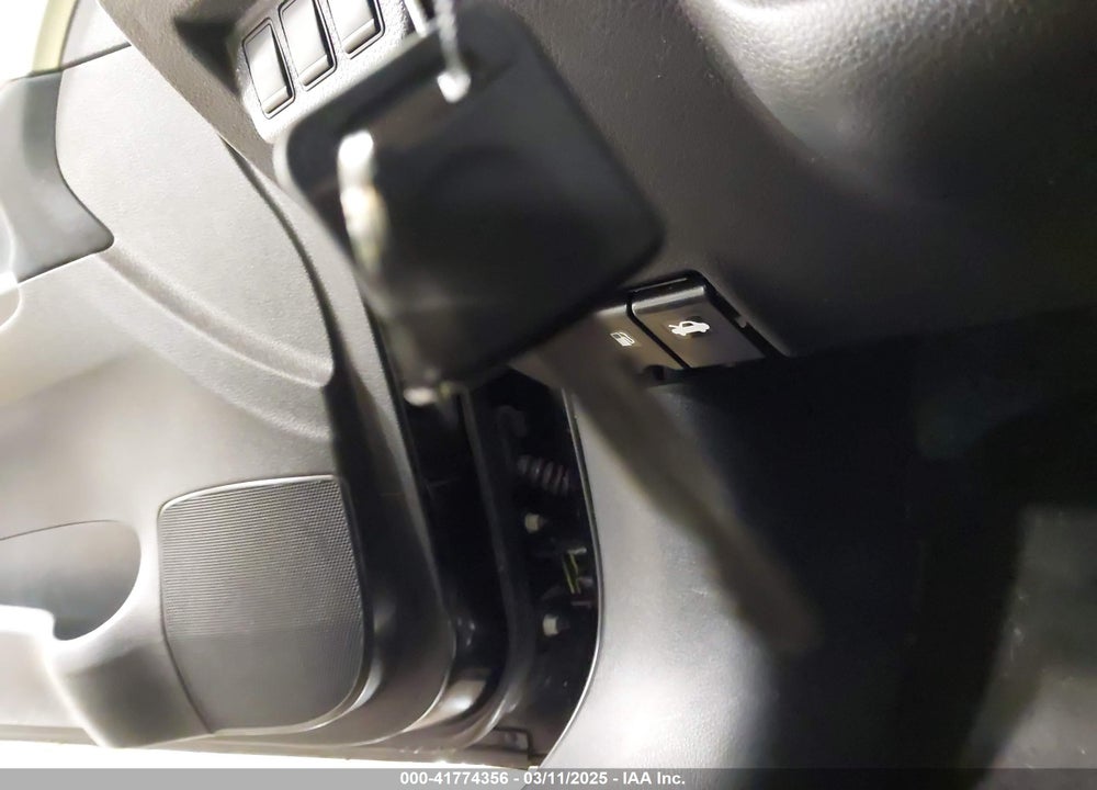 2015 NISSAN SENTRA S VIN: 3N1AB7AP8FY291061