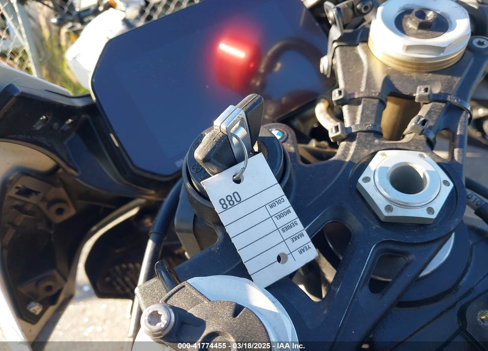 2020 BMW S 1000 RR VIN: WB10E2306LZJ28524