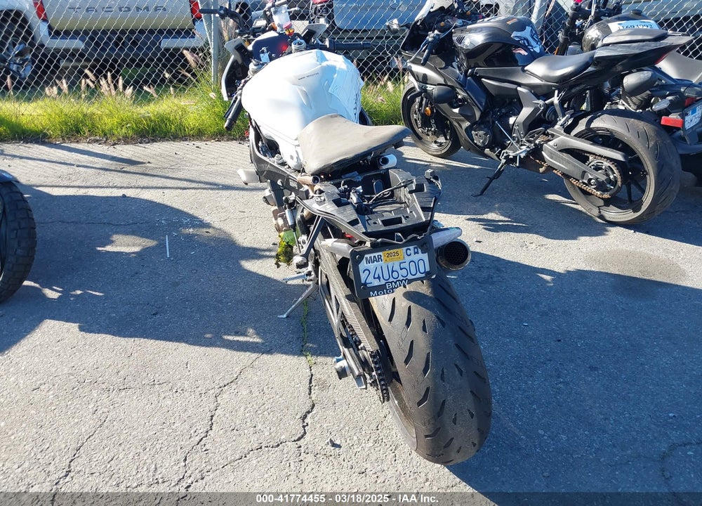 2020 BMW S 1000 RR VIN: WB10E2306LZJ28524
