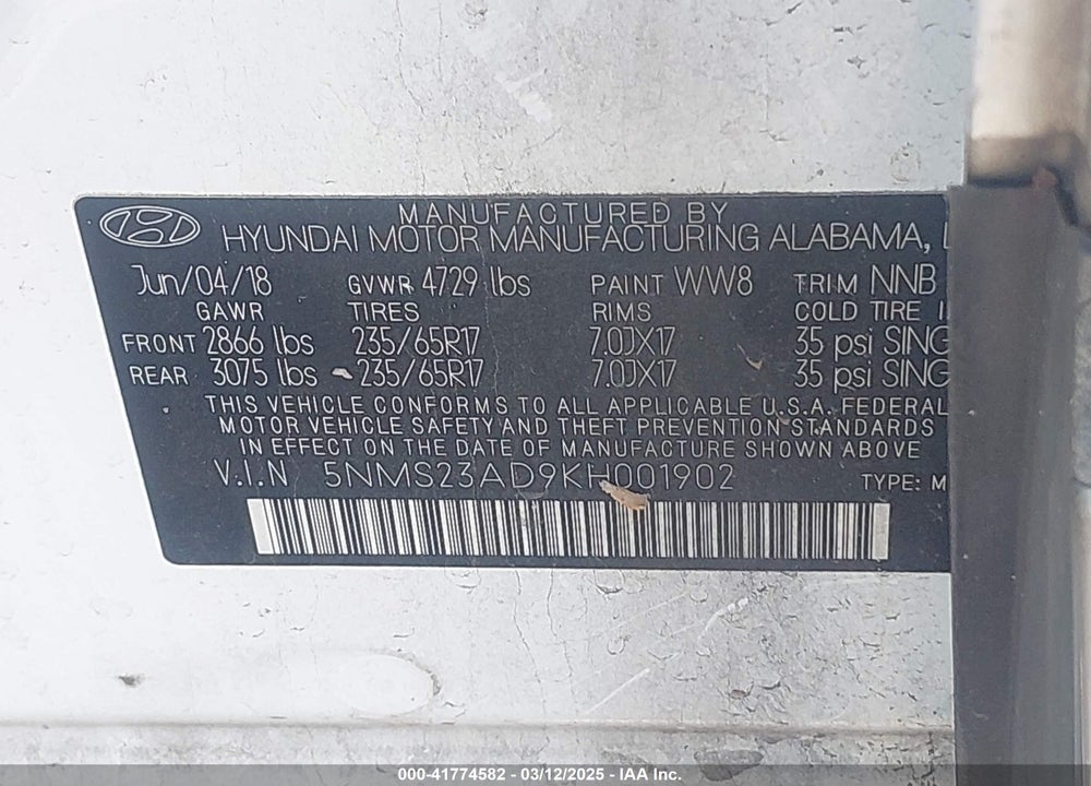 2019 HYUNDAI SANTA FE VIN: 5NMS23AD9KH001902