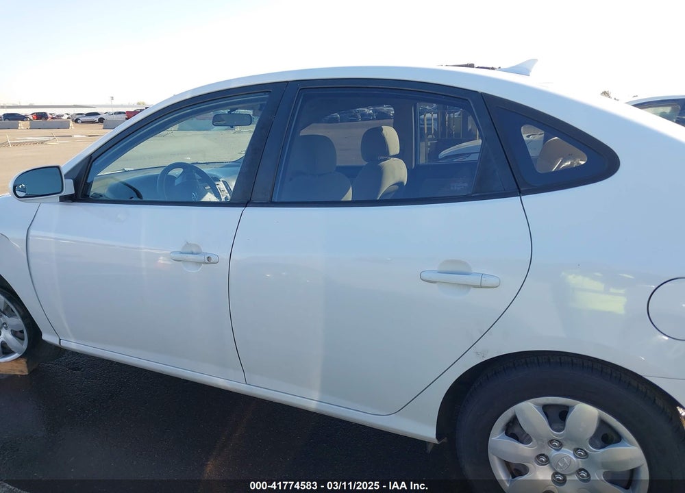 2009 HYUNDAI ELANTRA VIN: KMHDU46D79U679614