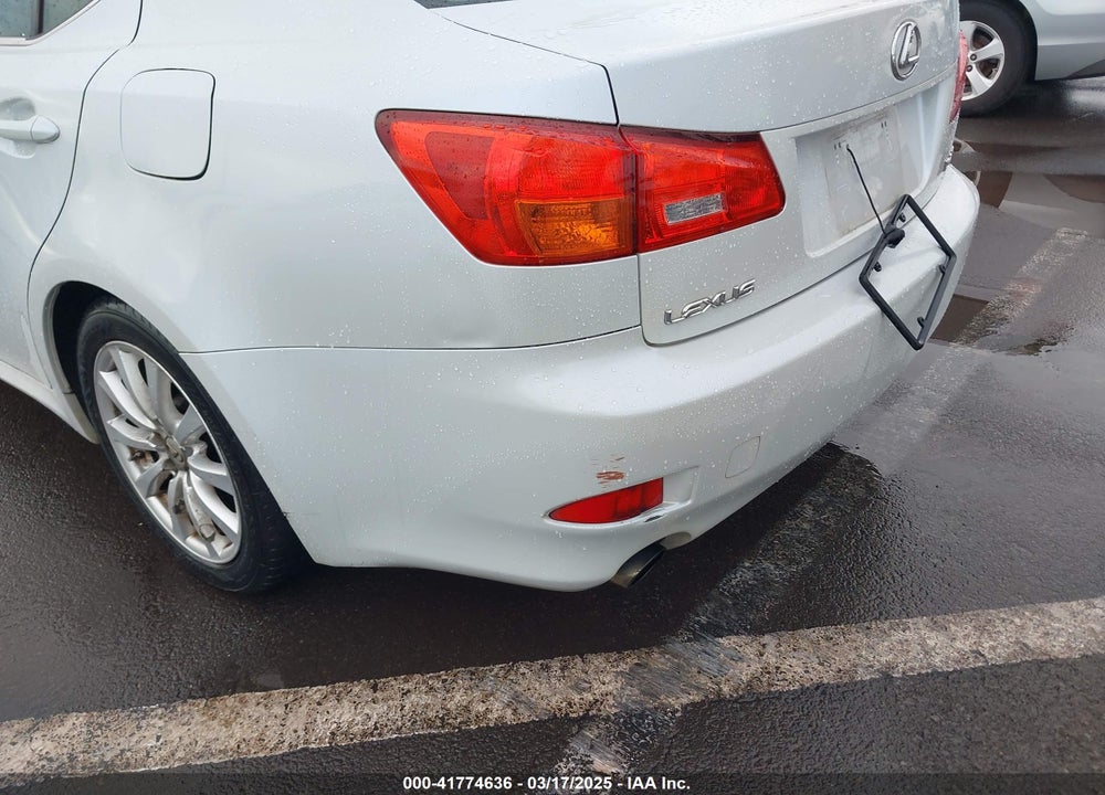 2006 LEXUS IS 250 VIN: JTHBK262262018888