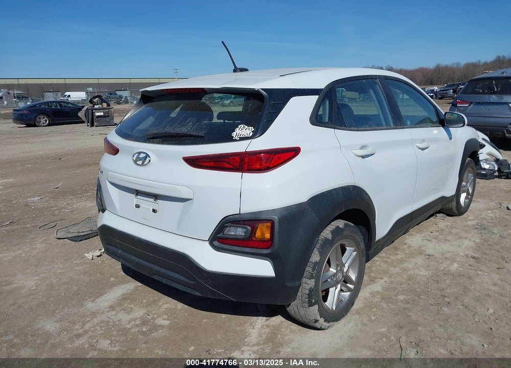 2019 HYUNDAI KONA SE VIN: KM8K12AA3KU318646
