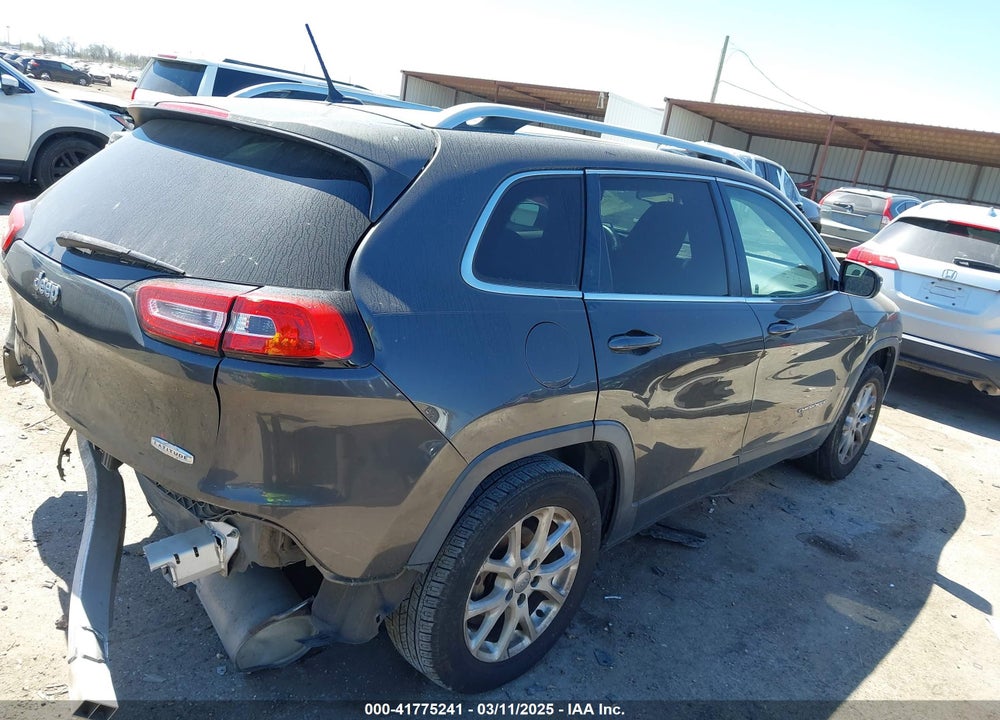 2015 JEEP CHEROKEE VIN: 1C4PJLCB7FW506084
